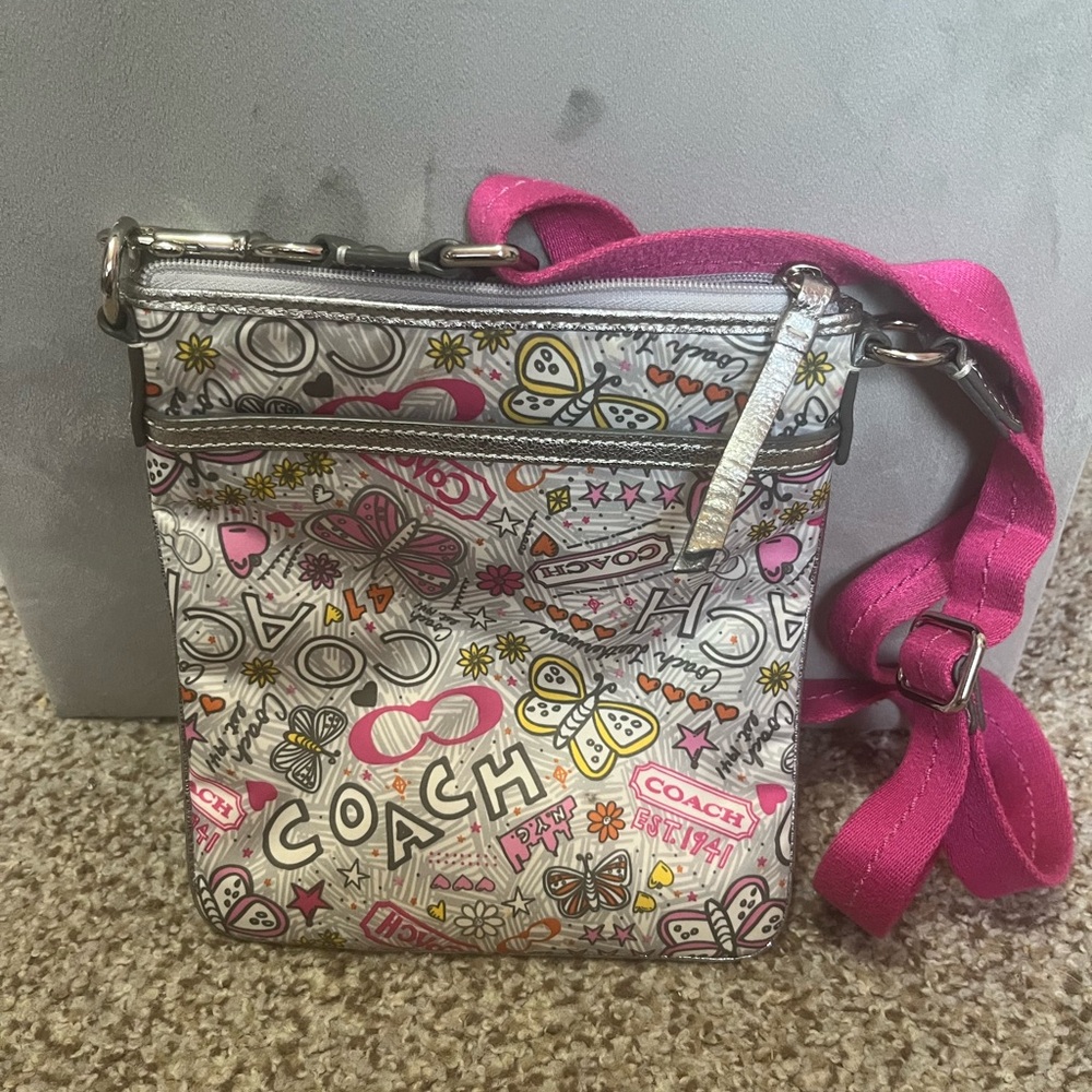 Coach Poppy Butterfly Graffiti Crossbody – EUC - Picture 3 of 8
